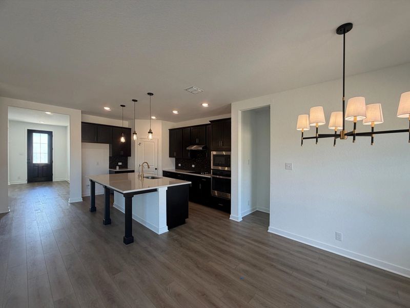 Kitchen & Breakfast - Noir Collection Kitchen & Breakfast - Noir Collection
