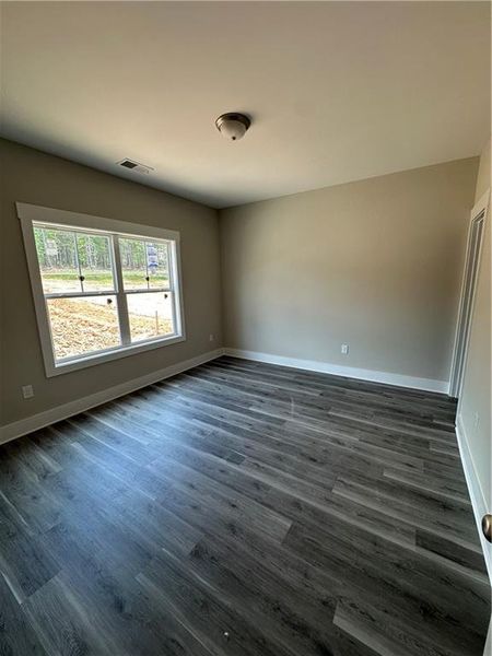Spacious, unfurnished interior of a new home in , Loganville (Image 9).