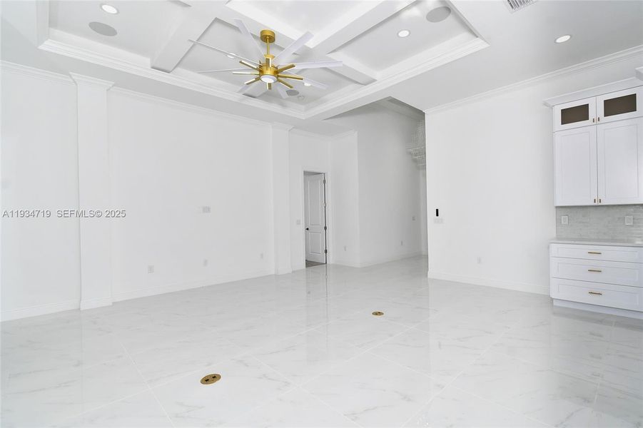 Spacious, unfurnished interior of a new home in , Lehigh Acres (Image 58).