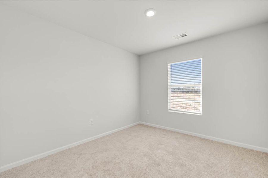 Representative unfurnished interior of a home built from the Sudbury by D.R. Horton in Laurel Park Townhomes, Hephzibah (Image 29).