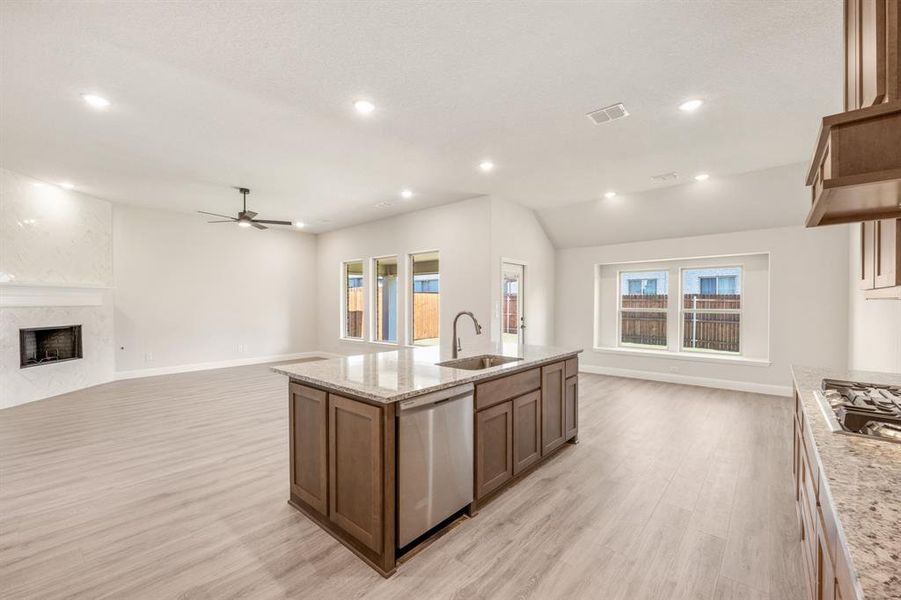 Furnished interior view inside a new home in Sunset Ridge, Alvarado (Image 9).