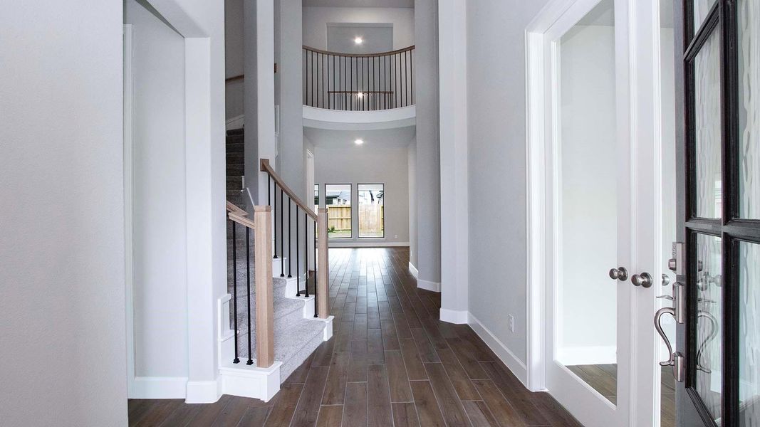 Spacious, unfurnished interior of a new home in Jubilee, Hockley (Image 13).