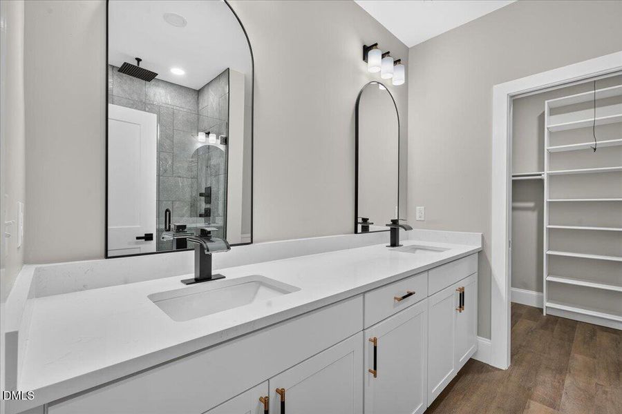 33-405 S Brevard St-33