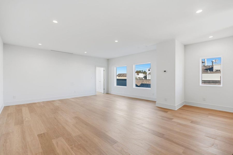 Generously sized with hardwoods continued throughout.