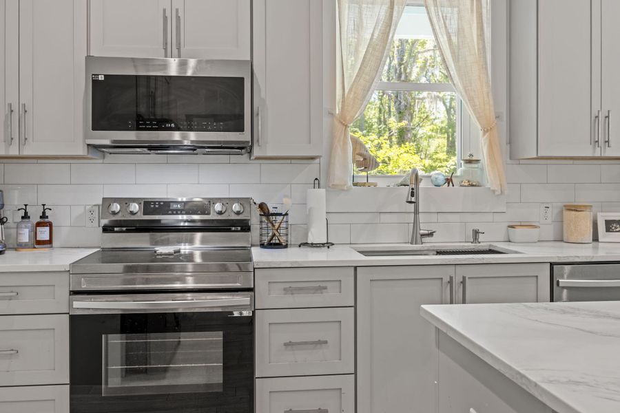 Image 44 of a home in .