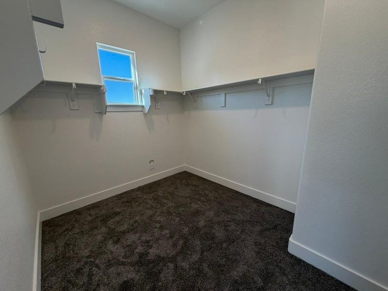 Spacious, unfurnished interior of a new home in Eagle Ridge Estates, Weatherford (Image 5). Spacious, unfurnished interior of a new home in Eagle Ridge Estates, Weatherford (Image 5).