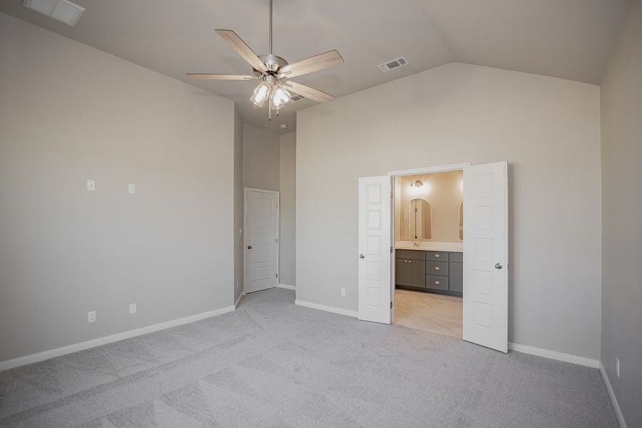 Representative unfurnished interior of a home built from the Tyler II by Steve Klein Custom Builder in TerraVista, Victoria (Image 11).