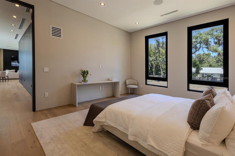 Furnished interior view inside a new home in , Windermere (Image 33).