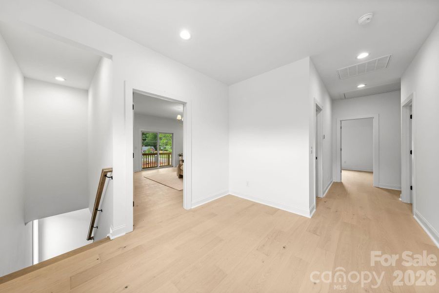 Spacious, unfurnished interior of a new home in , Charlotte (Image 25).