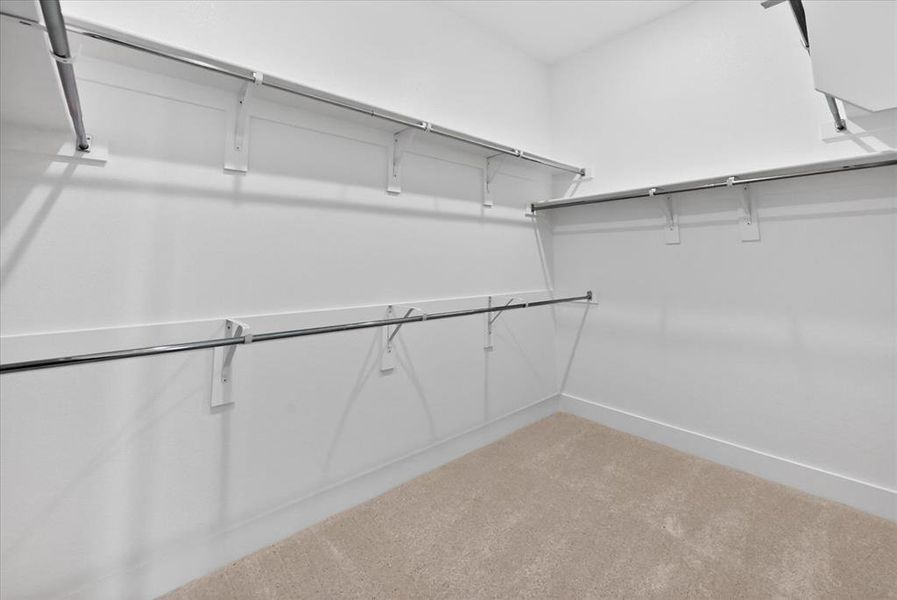 Spacious, unfurnished interior of a new home in Goodland, Venus (Image 16).