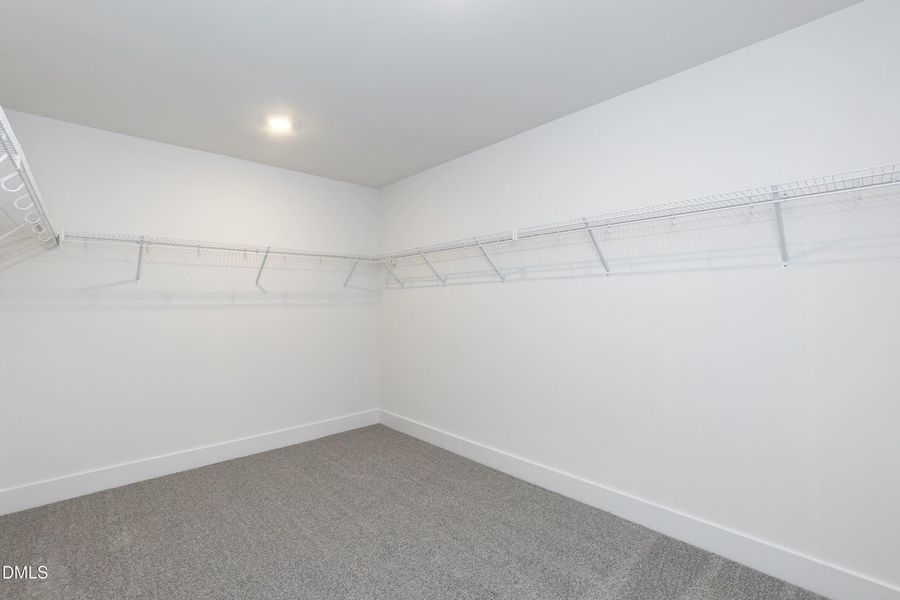 Spacious, unfurnished interior of a new home in Jackson Ridge, Pikeville (Image 21).
