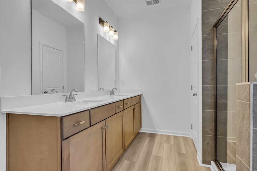 Furnished interior view inside a new home in Winston Place, Gallatin (Image 10).