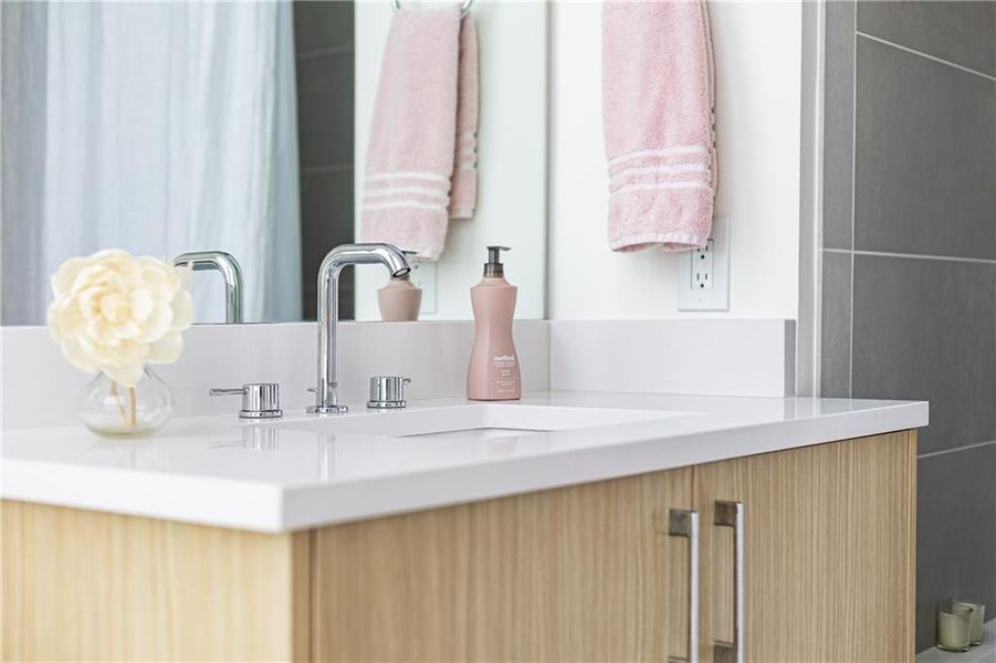 Furnished interior view inside a new home in , Atlanta (Image 22).