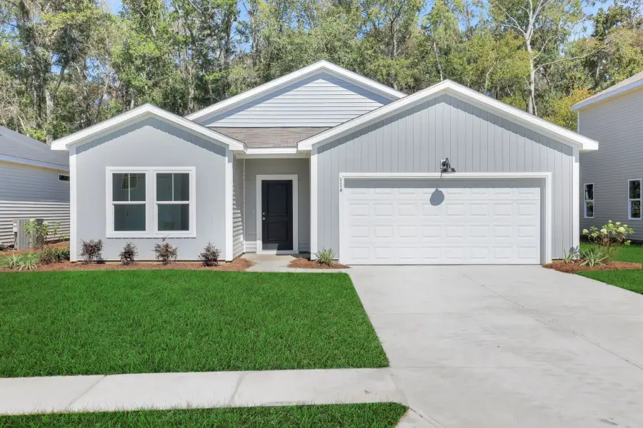 1,721sf New Home in Savannah, GA. - Slide 1 1,721sf New Home in Savannah, GA. - Slide 1