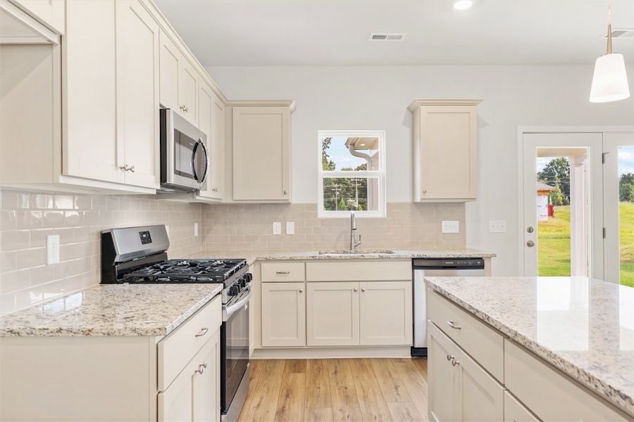 Furnished interior view inside a new home in Mayfair Village, Spartanburg (Image 8). Furnished interior view inside a new home in Mayfair Village, Spartanburg (Image 8).