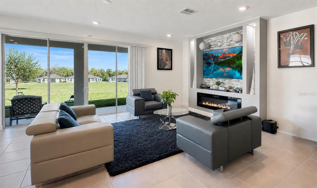 Furnished interior view inside a new home in , Davenport (Image 16).