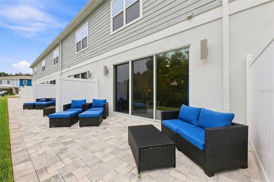 Exterior details and patio area of a home in , Kissimmee (Image 2). Exterior details and patio area of a home in , Kissimmee (Image 2).
