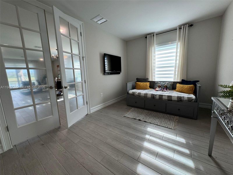 Furnished interior view inside a new home in , Punta Gorda (Image 9).