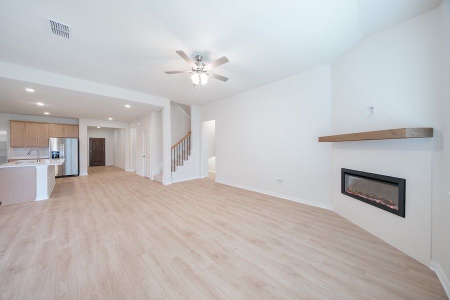 Spacious, unfurnished interior of a new home in Verandah, Royse City (Image 21). Spacious, unfurnished interior of a new home in Verandah, Royse City (Image 21).
