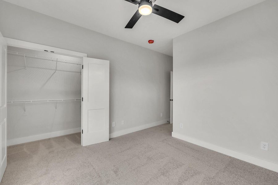 Representative unfurnished interior of a home built from the Welkin by Empire Homes in BelleWether, Chattanooga (Image 15).