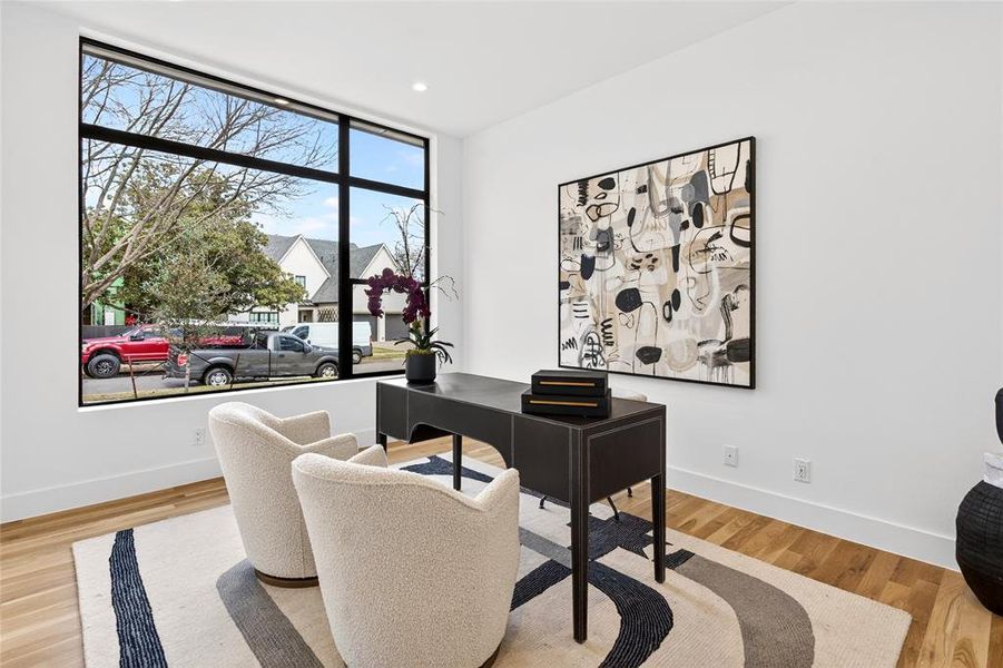 Furnished interior view inside a new home in , Dallas (Image 26).