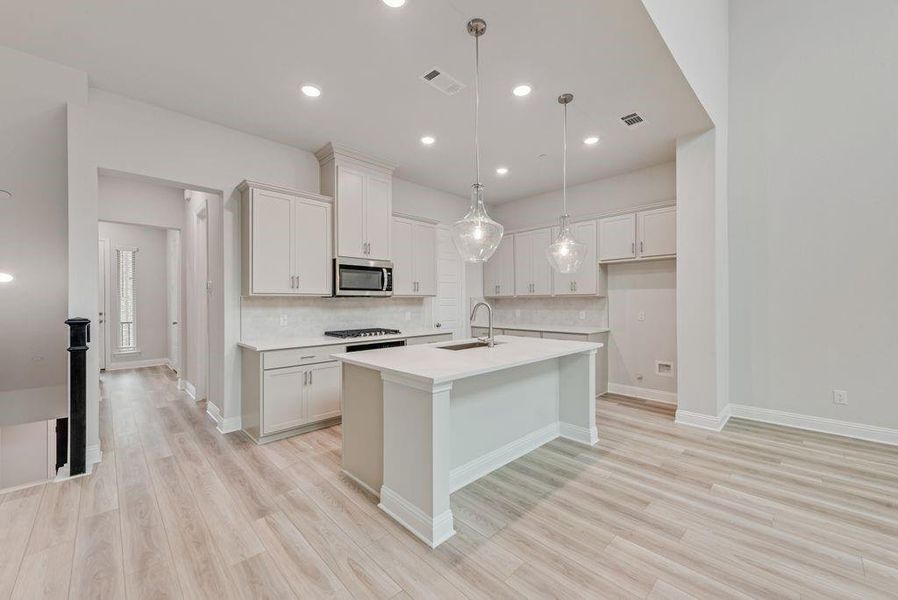 Furnished interior view inside a new home in , Frisco (Image 11).