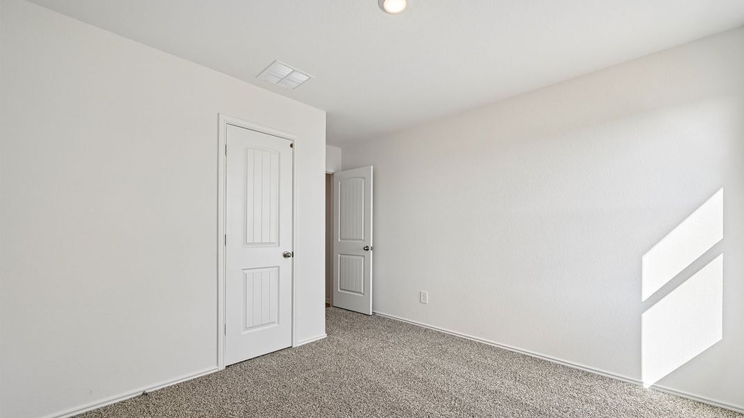 Spacious, unfurnished interior of a new home in Watermill, Uhland (Image 32). Spacious, unfurnished interior of a new home in Watermill, Uhland (Image 32).
