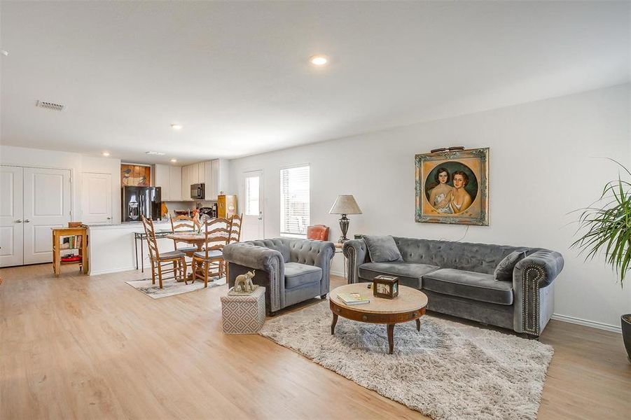 Furnished interior view inside a new home in , Fort Worth (Image 20).