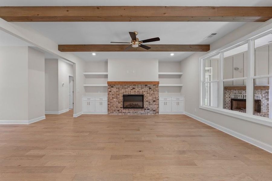 Spacious, unfurnished interior of a new home in , Carrollton (Image 20).