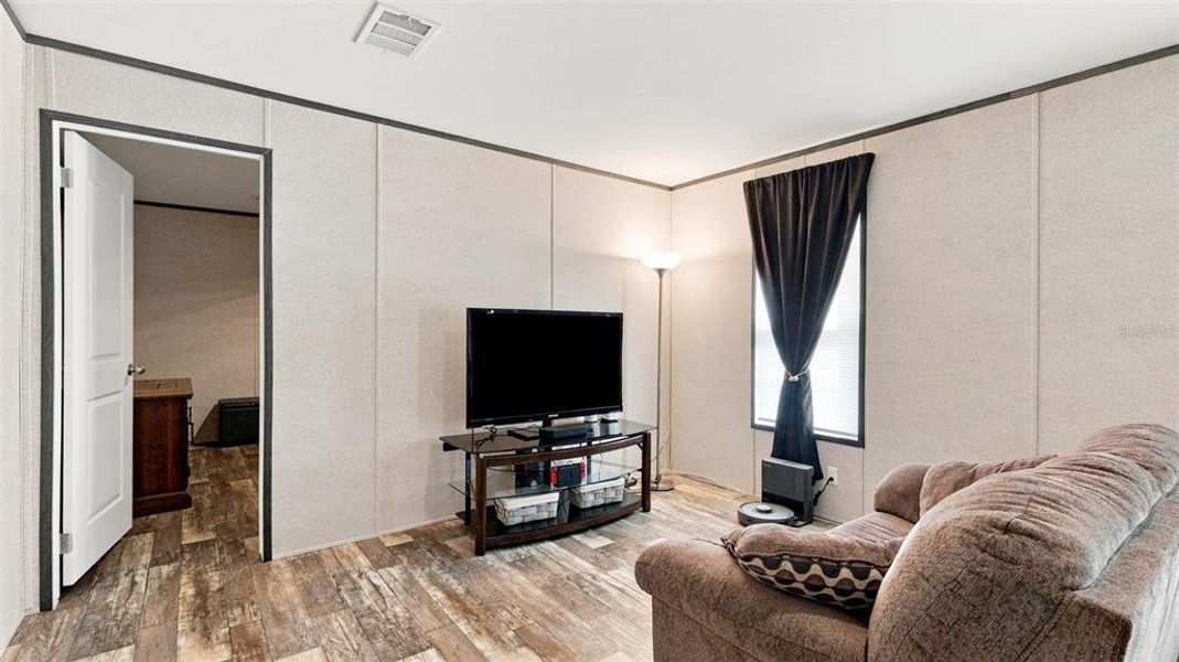 Furnished interior view inside a new home in , Hernando (Image 9).