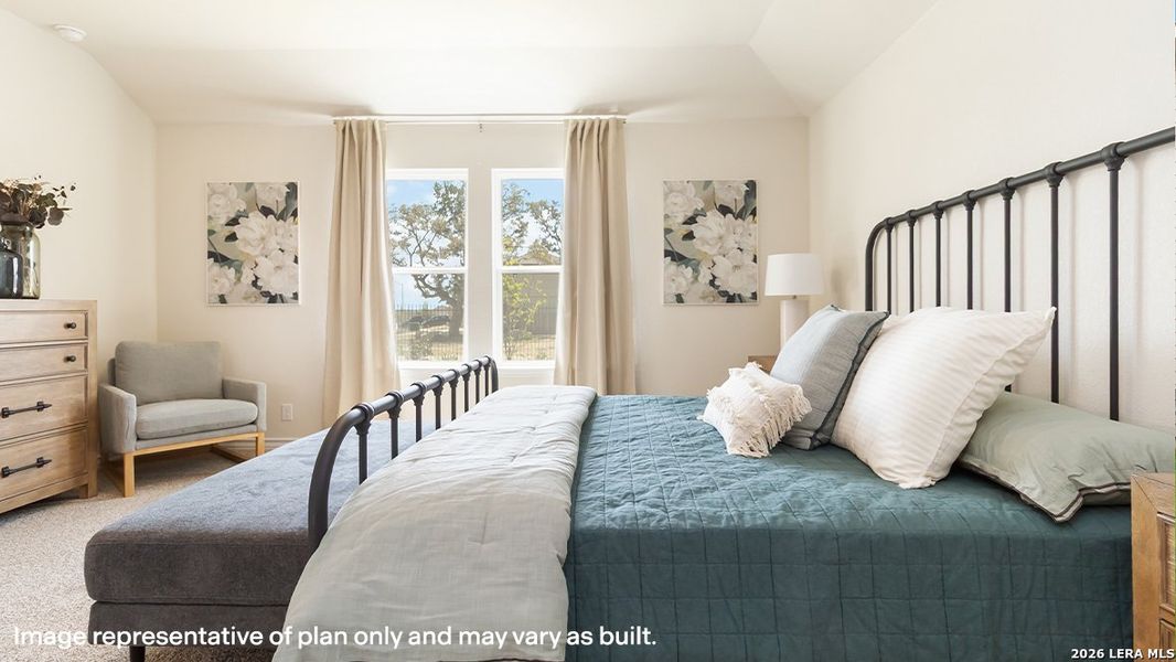 Furnished interior view inside a new home in , Boerne (Image 31).