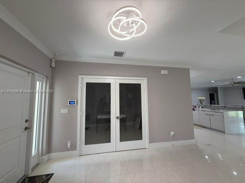 Image 27 of a home in . Image 27 of a home in .