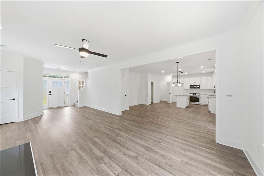 Spacious, unfurnished interior of a new home in Tuscany Hills, Douglasville (Image 18). Spacious, unfurnished interior of a new home in Tuscany Hills, Douglasville (Image 18).