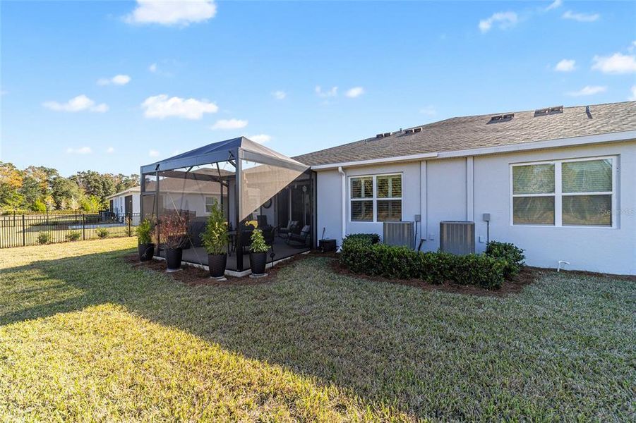 Exterior details and patio area of a home in , Ocala (Image 27).