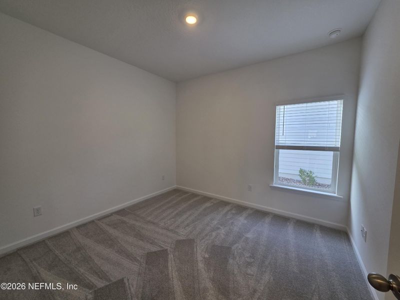 Spacious, unfurnished interior of a new home in Hyland Trail, Green Cove Springs (Image 21).