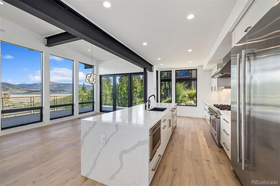 Image 40 of a home in .