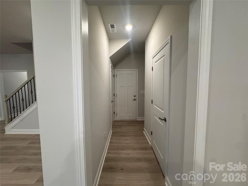 Spacious, unfurnished interior of a new home in Pine Trace, Gastonia (Image 25).