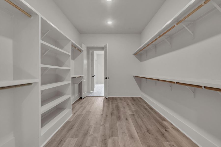 Spacious, unfurnished interior of a new home in Chapel Bend, Montgomery (Image 24). Spacious, unfurnished interior of a new home in Chapel Bend, Montgomery (Image 24).