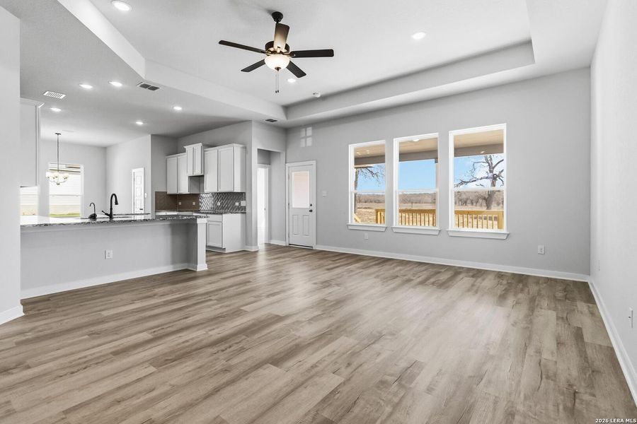 Spacious, unfurnished interior of a new home in Lonesome Dove, San Antonio (Image 20).