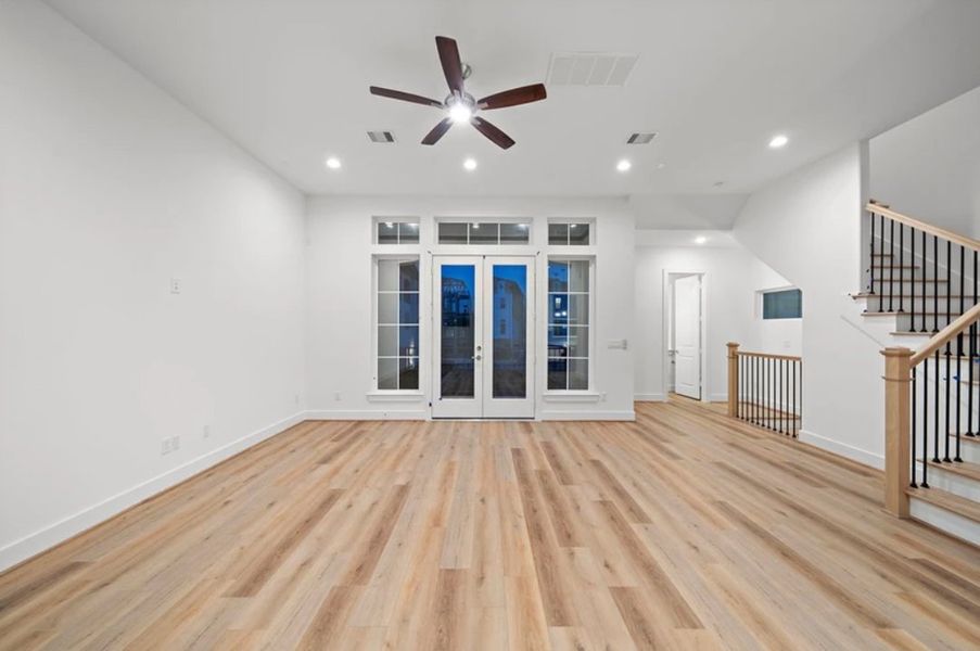 Representative unfurnished interior of a home built from the The Amy by Riverway Homes in Sherwood Oak Gardens, Houston (Image 11). Representative unfurnished interior of a home built from the The Amy by Riverway Homes in Sherwood Oak Gardens, Houston (Image 11).