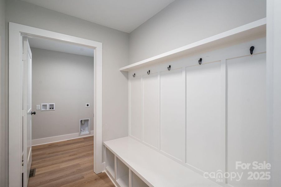 Spacious, unfurnished interior of a new home in , Cherryville (Image 13).