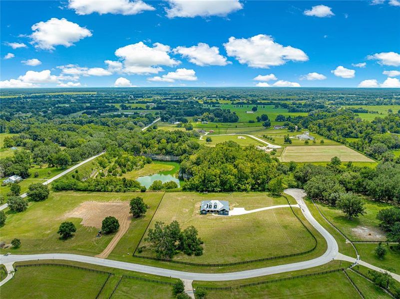 Image 56 of a home in . Image 56 of a home in .