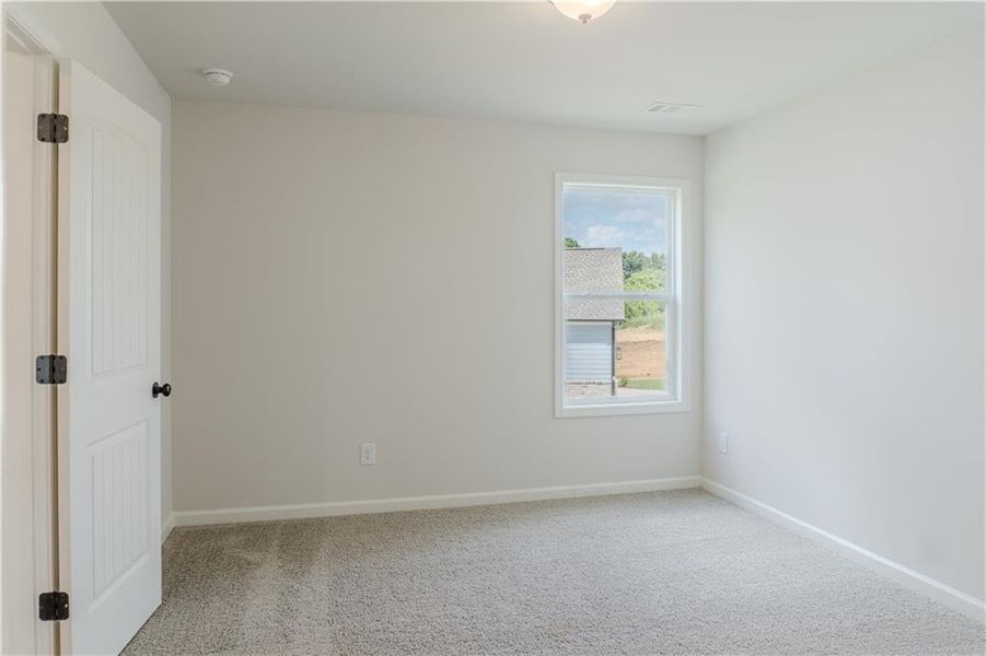 Spacious, unfurnished interior of a new home in Harmony Farms, Eatonton (Image 22). Spacious, unfurnished interior of a new home in Harmony Farms, Eatonton (Image 22).