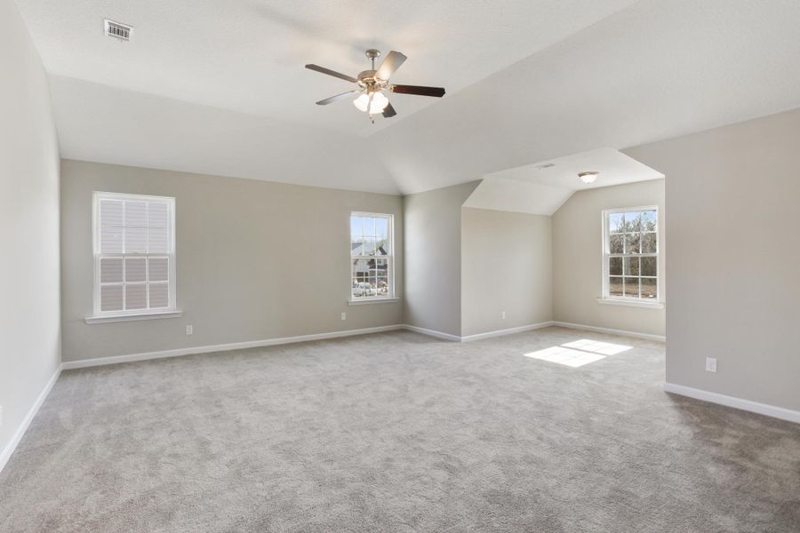 Representative unfurnished interior of a home built from the The Richland by RTS Homes in Tibet Road at Sassafras, Allenhurst (Image 25).