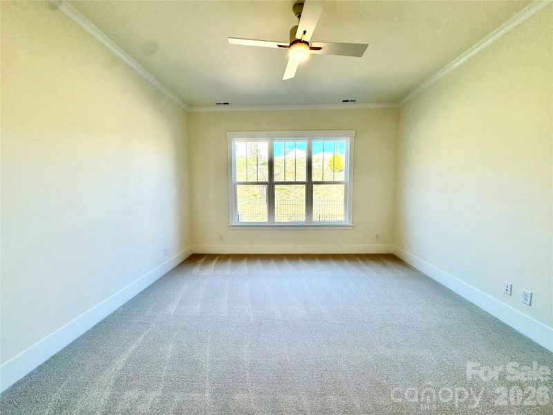 Spacious, unfurnished interior of a new home in Cumberland, Concord (Image 26).