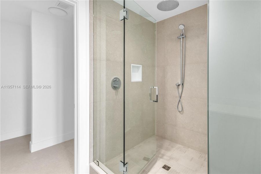 Image 20 of a home in .