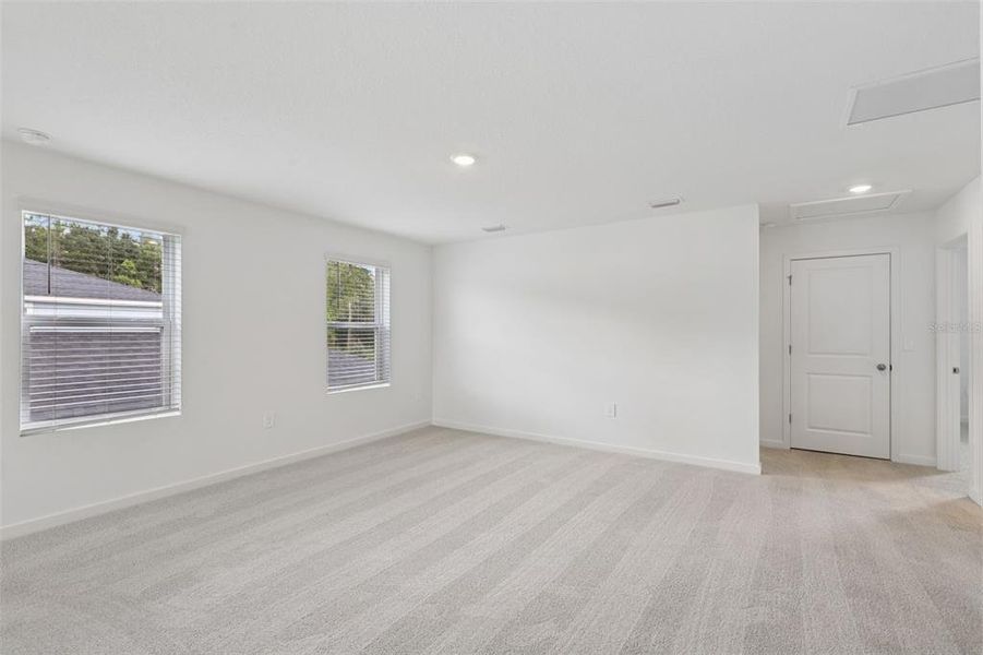 Spacious, unfurnished interior of a new home in Flagler Village - Classic Series, Palm Coast (Image 13).