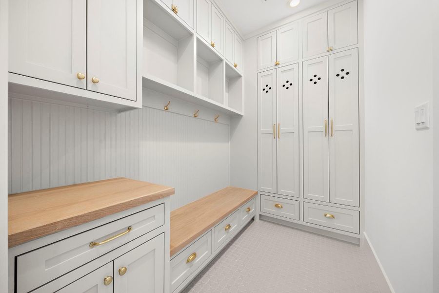 Furnished interior view inside a new home in , Houston (Image 8).