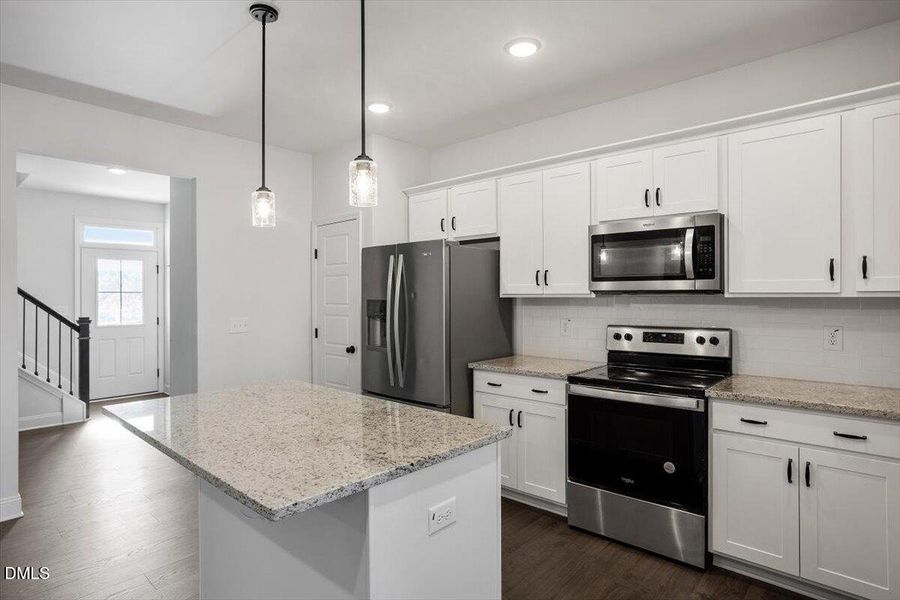 22-187 Clydes Point Way [2654876]_22