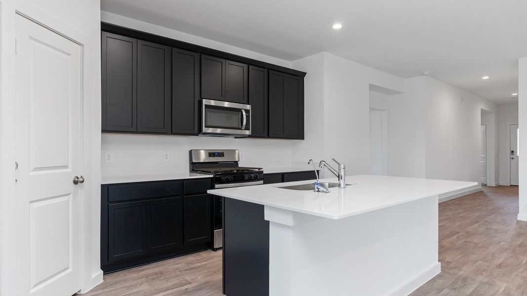 Furnished interior view inside a new home in Evergreen, Rosenberg (Image 7).